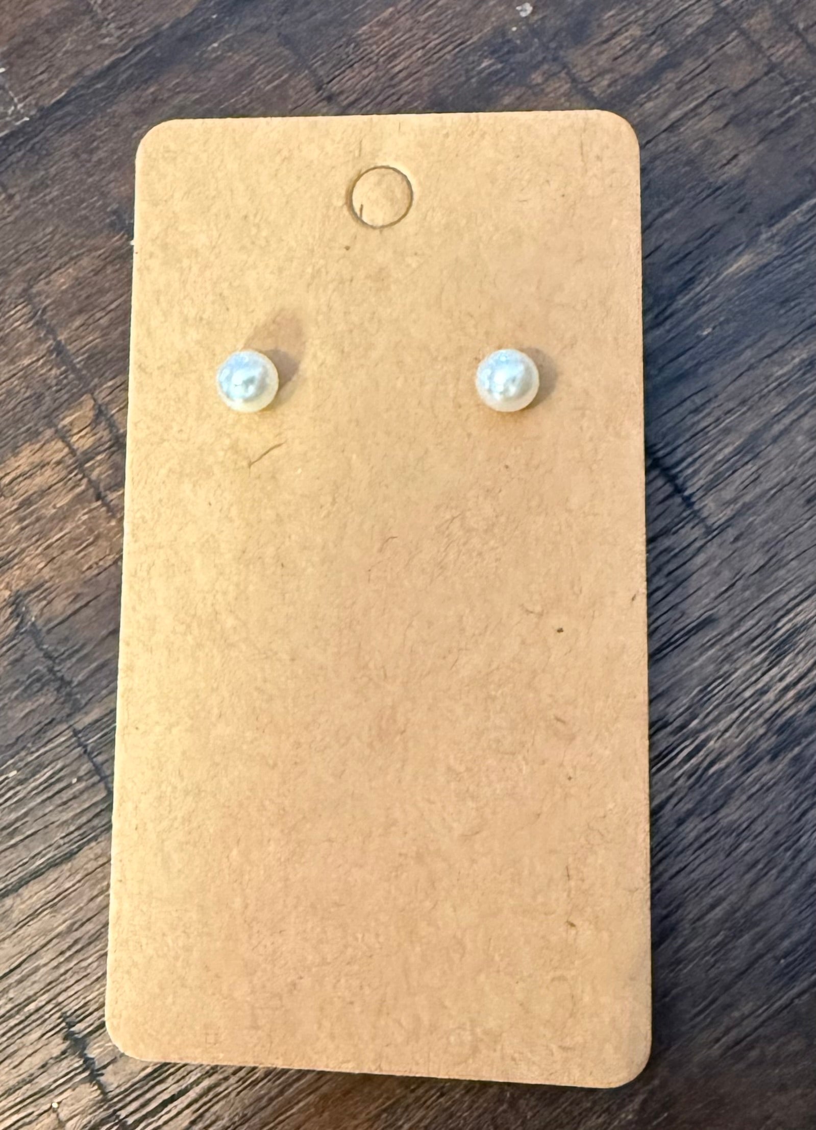 Small Pearl Earrings